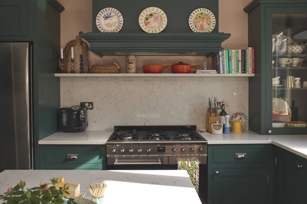 A green kitchen